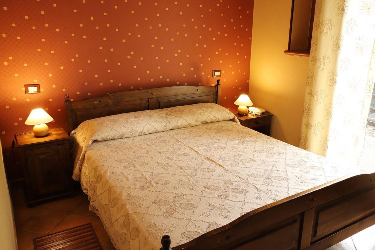 Hotel Alle Pendici Николози Экстерьер фото